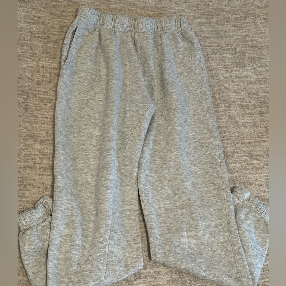 Refuge joggers